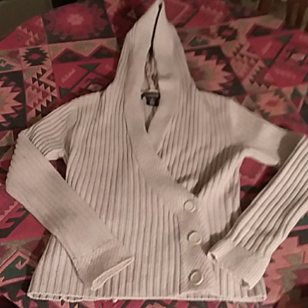 A.GIANNETTI SMALL HOODED VERY FITTED 100% MERINO W